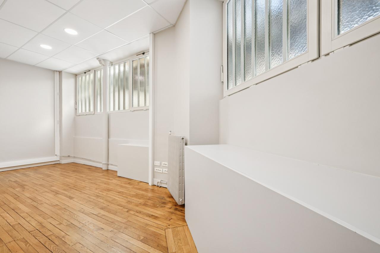 Bureau Paris 197m² Location bureau Paris OLBUR2427225 4